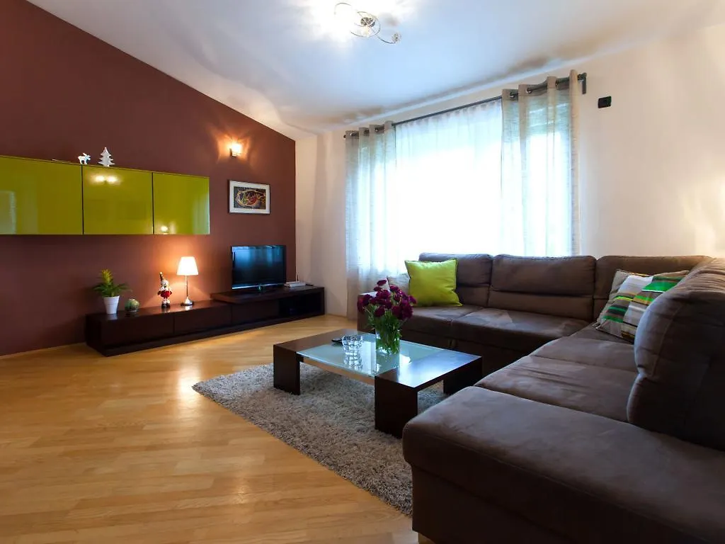 Premium Apartment Sanja ポレッチ